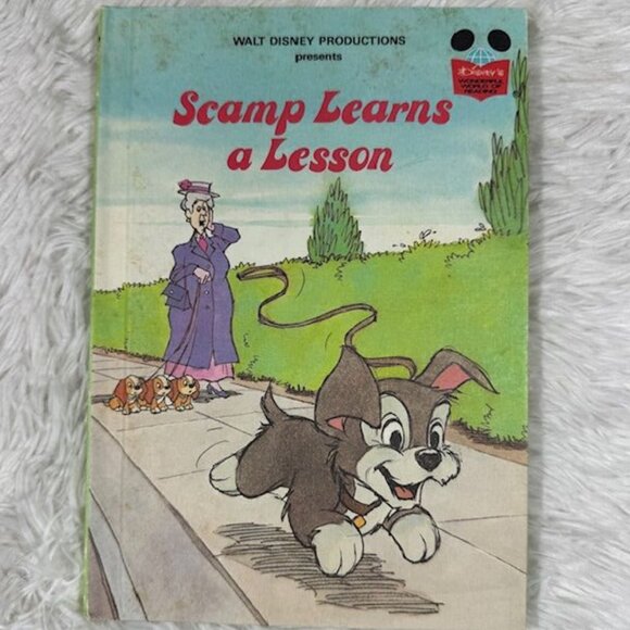 Vintage Set of 4 Disney Children's Books Dumbo/ 3 Little Pigs/ Scamp/ Peter Pan - Picture 6 of 16